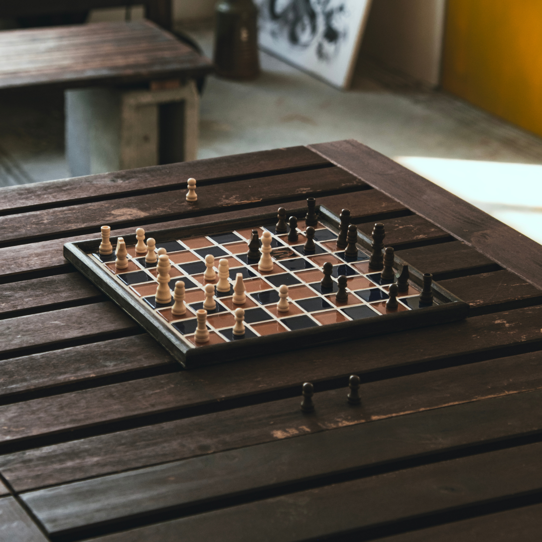 MORAY Framed Chessboard