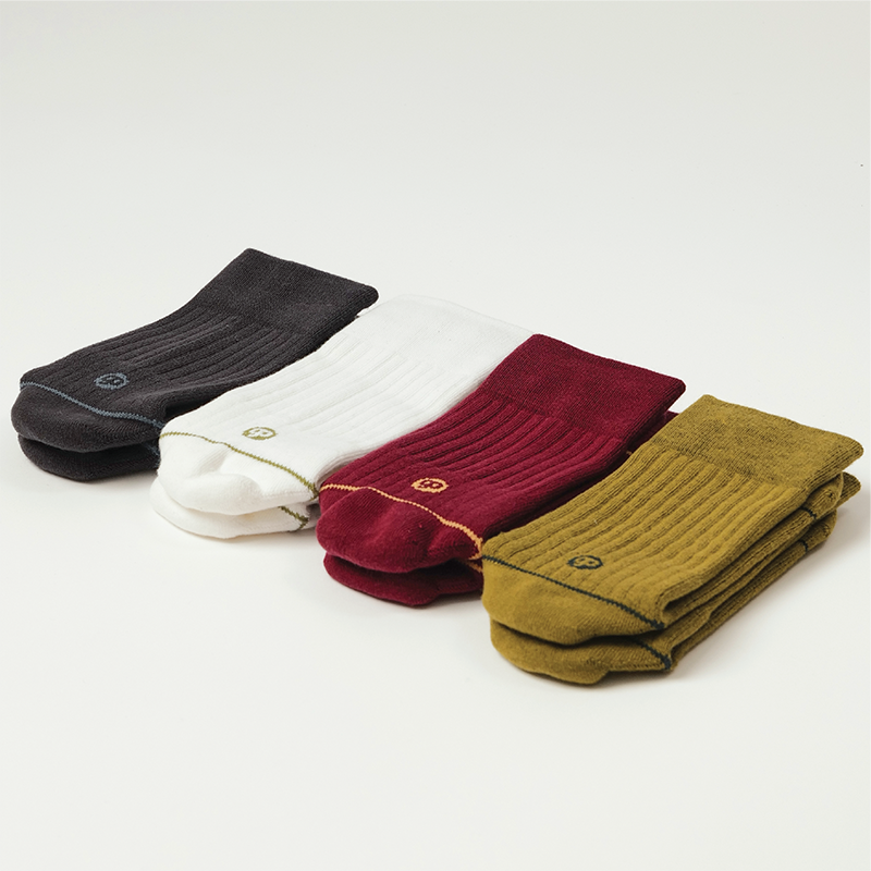 2 Ways Crew Socks