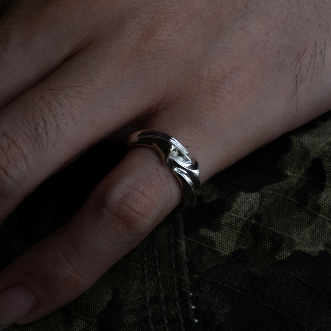 ORANDA Helix Band Ring Narrow