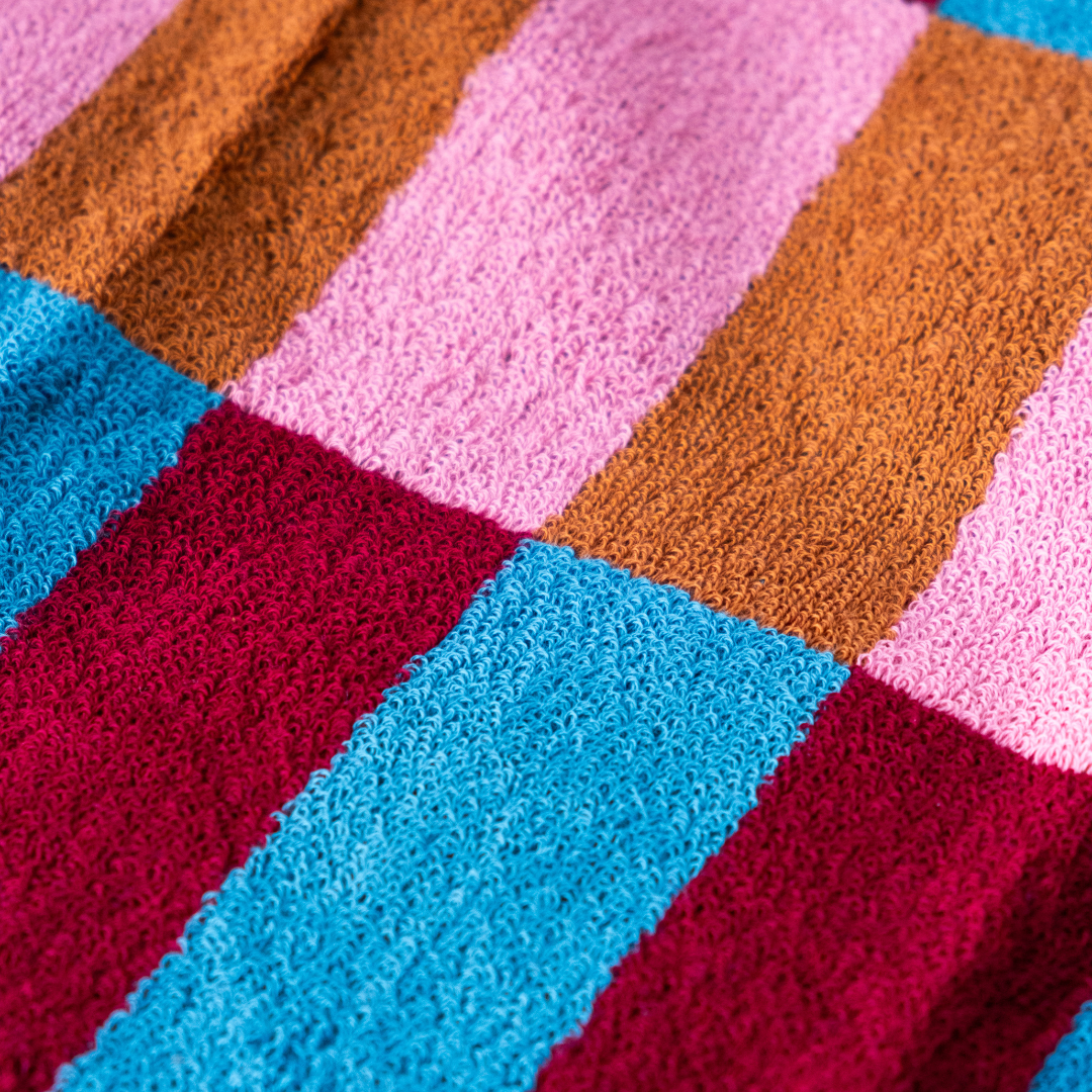 KONA Contrast Towel