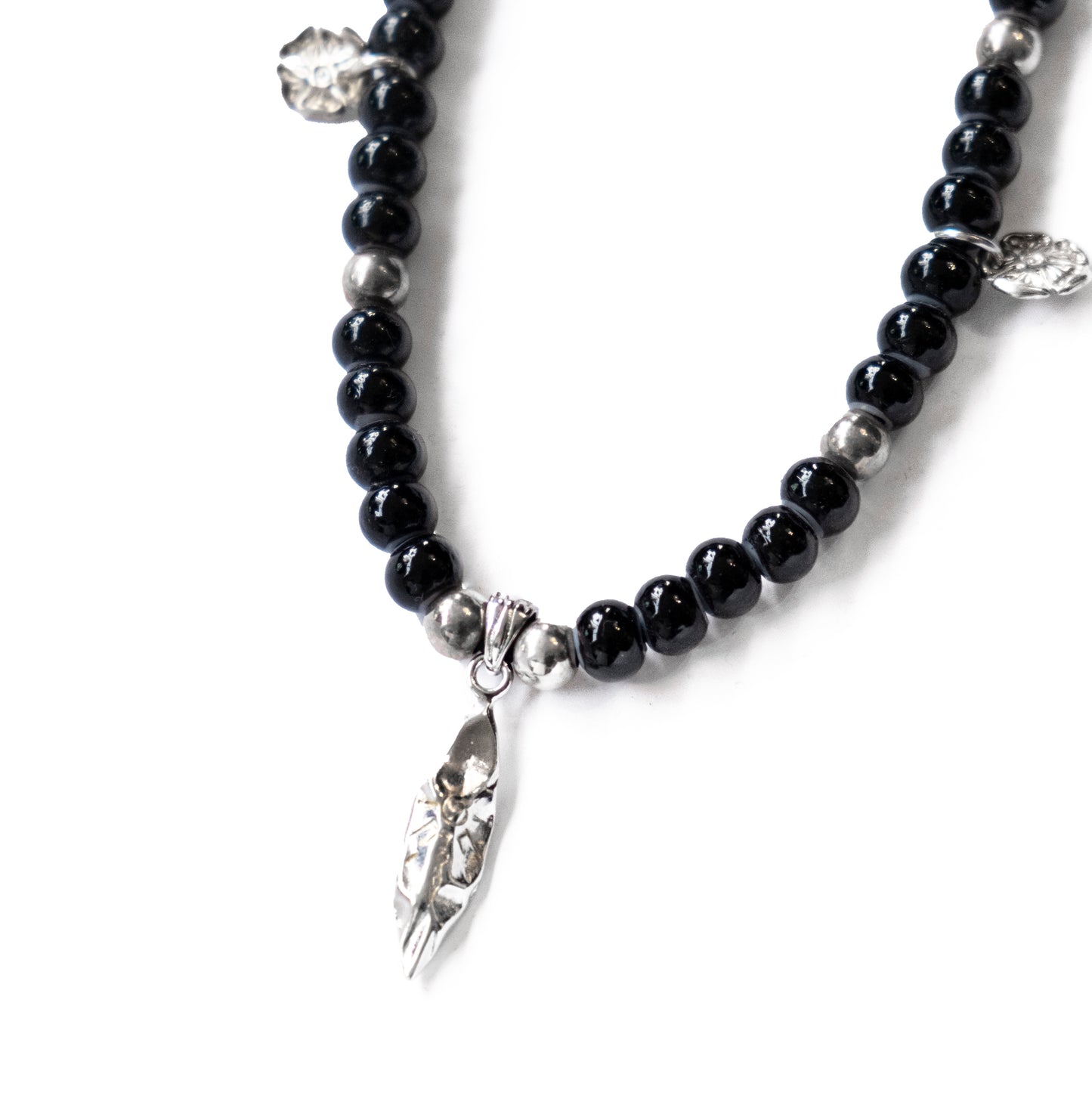 Glass Beads Necklace with Arrow Head Pendant