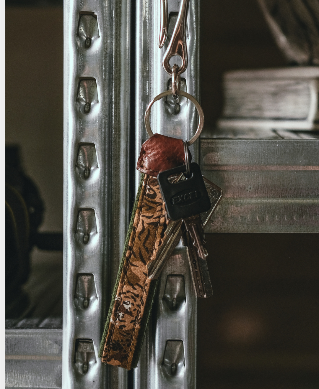 Tiger Camo Key Hook