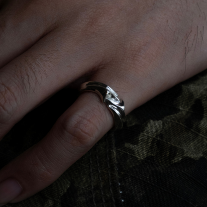 ORANDA Helix Band Ring Narrow