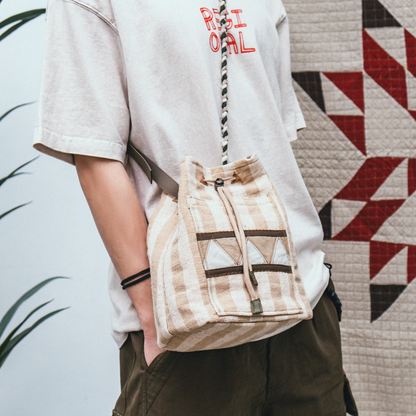 Regional : Tipi Bucket Bag (Native American)