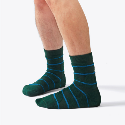 WAWW 'WEIRD ME Reversible Mid Socks