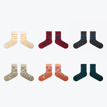 WAWW 'WEIRD ME Reversible Mid Socks